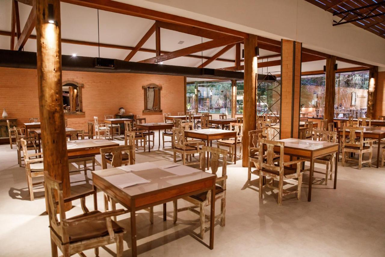 La Torre Resort All Inclusive Порто Сегуро Екстериор снимка Restaurant interior