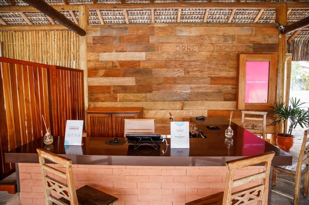 La Torre Resort All Inclusive Порто Сегуро Екстериор снимка Reception desk at the airport