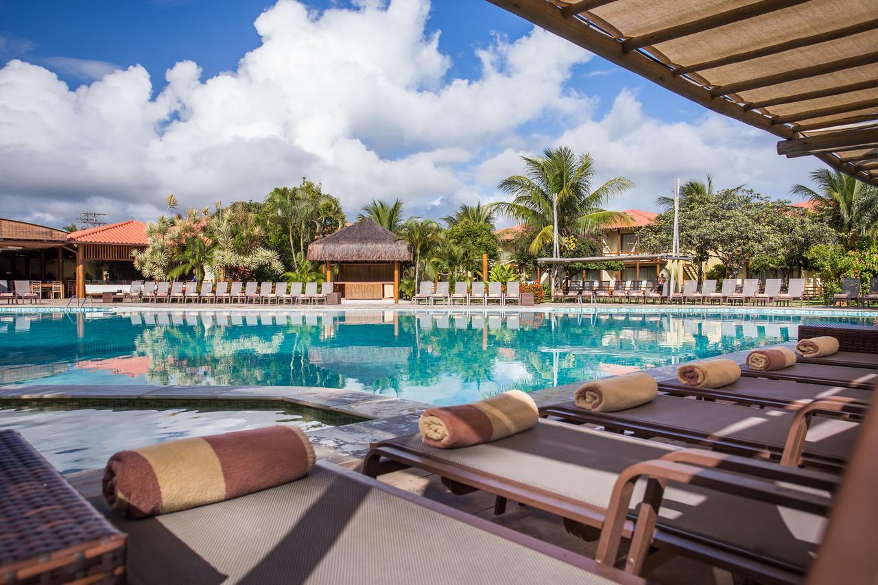 La Torre Resort All Inclusive Порто Сегуро Екстериор снимка The pool at the Sheraton Nha Trang Hotel & Spa Resort